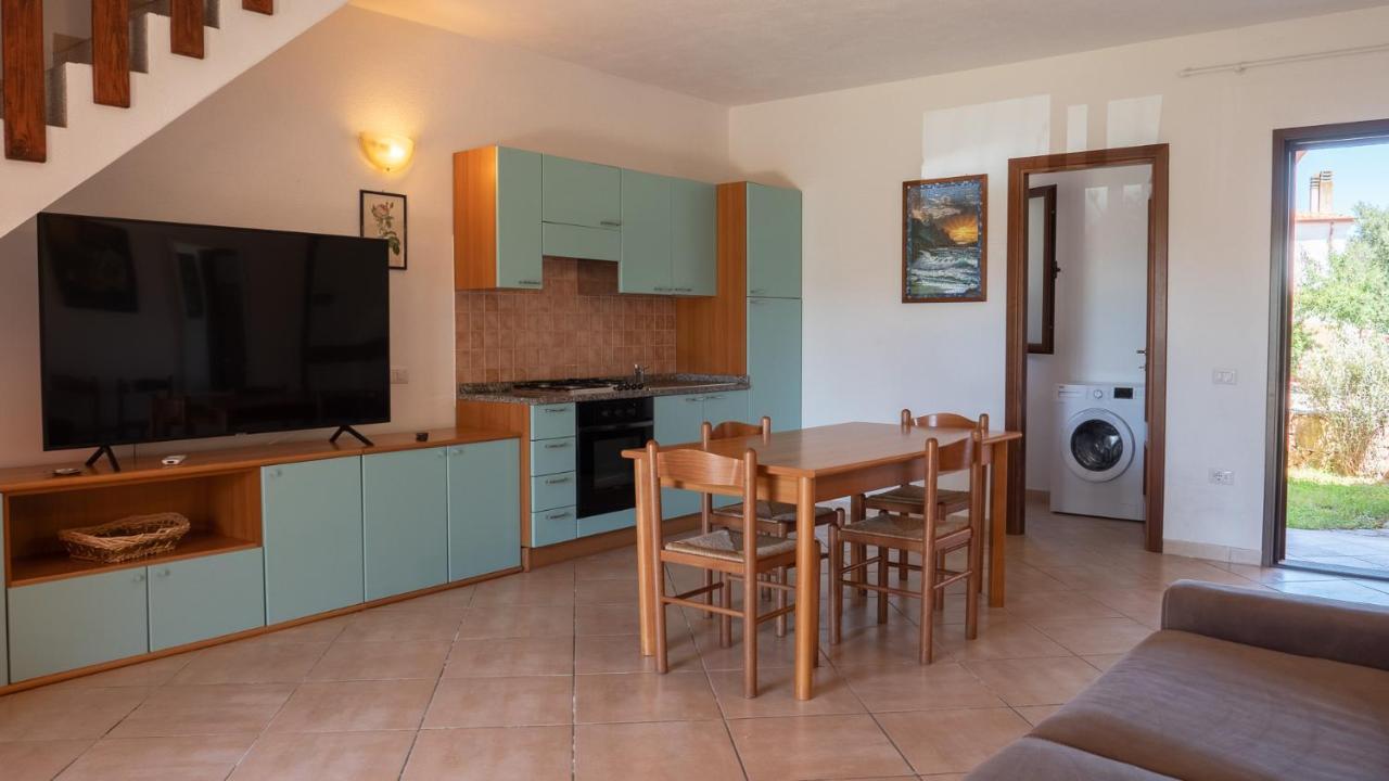 Casa Vacanza La Suaredda San Teodoro  Buitenkant foto