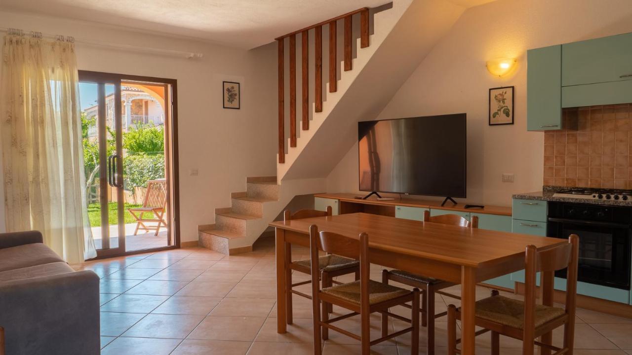 Casa Vacanza La Suaredda San Teodoro  Buitenkant foto