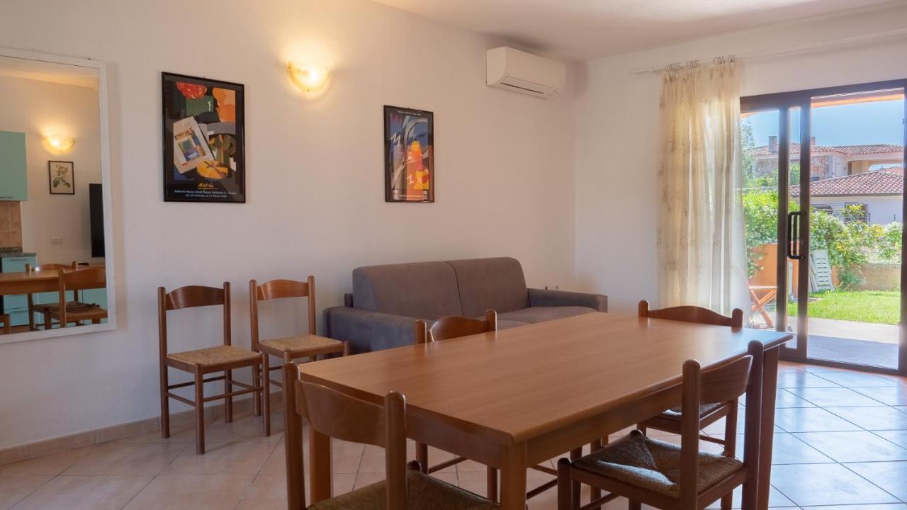 Casa Vacanza La Suaredda San Teodoro  Buitenkant foto