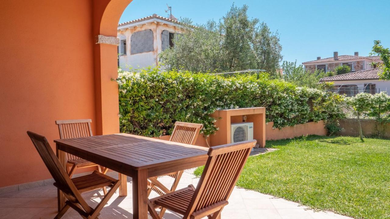 Casa Vacanza La Suaredda San Teodoro  Buitenkant foto