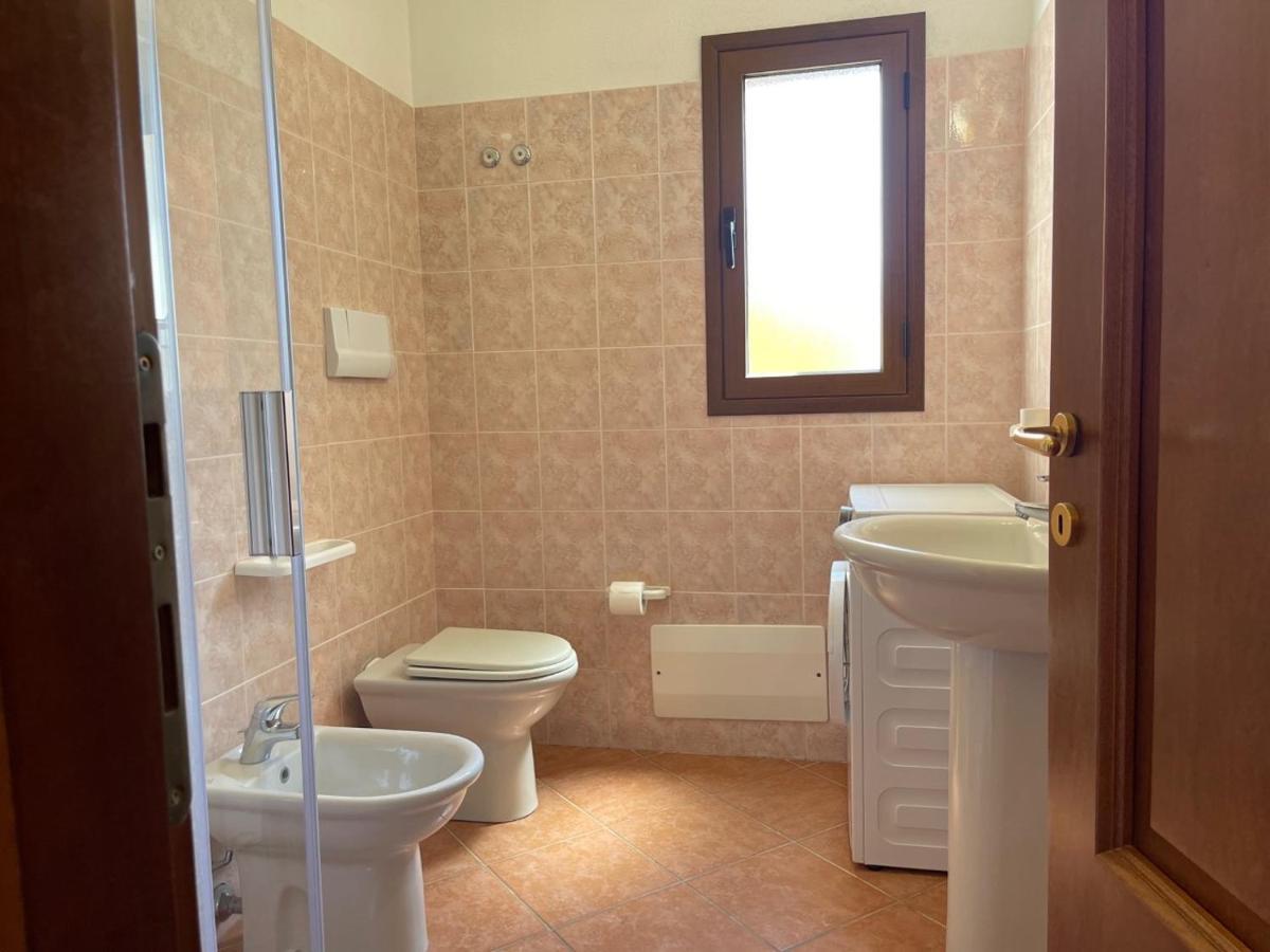 Casa Vacanza La Suaredda San Teodoro  Buitenkant foto