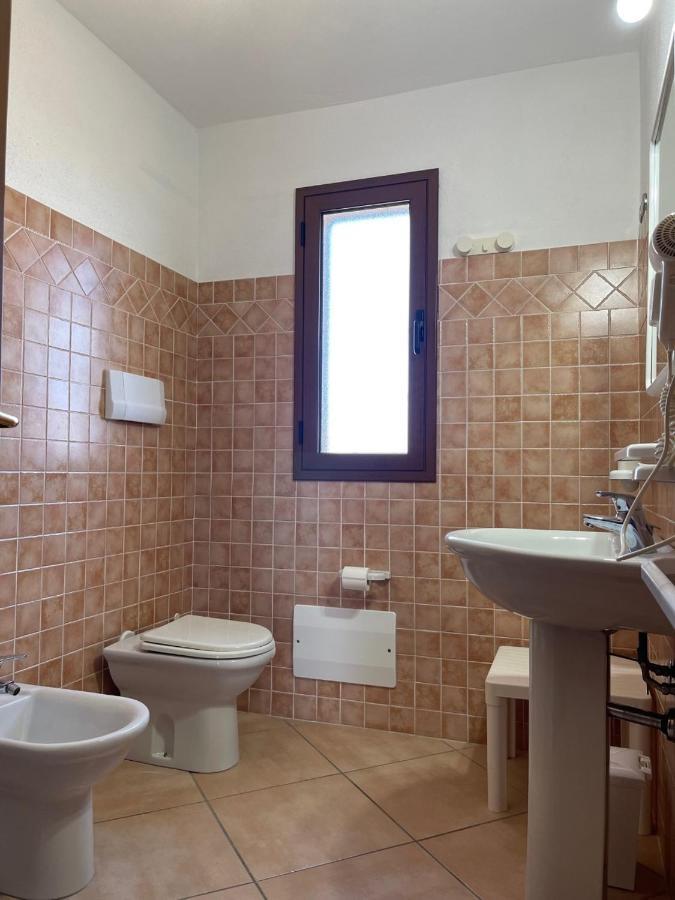 Casa Vacanza La Suaredda San Teodoro  Buitenkant foto